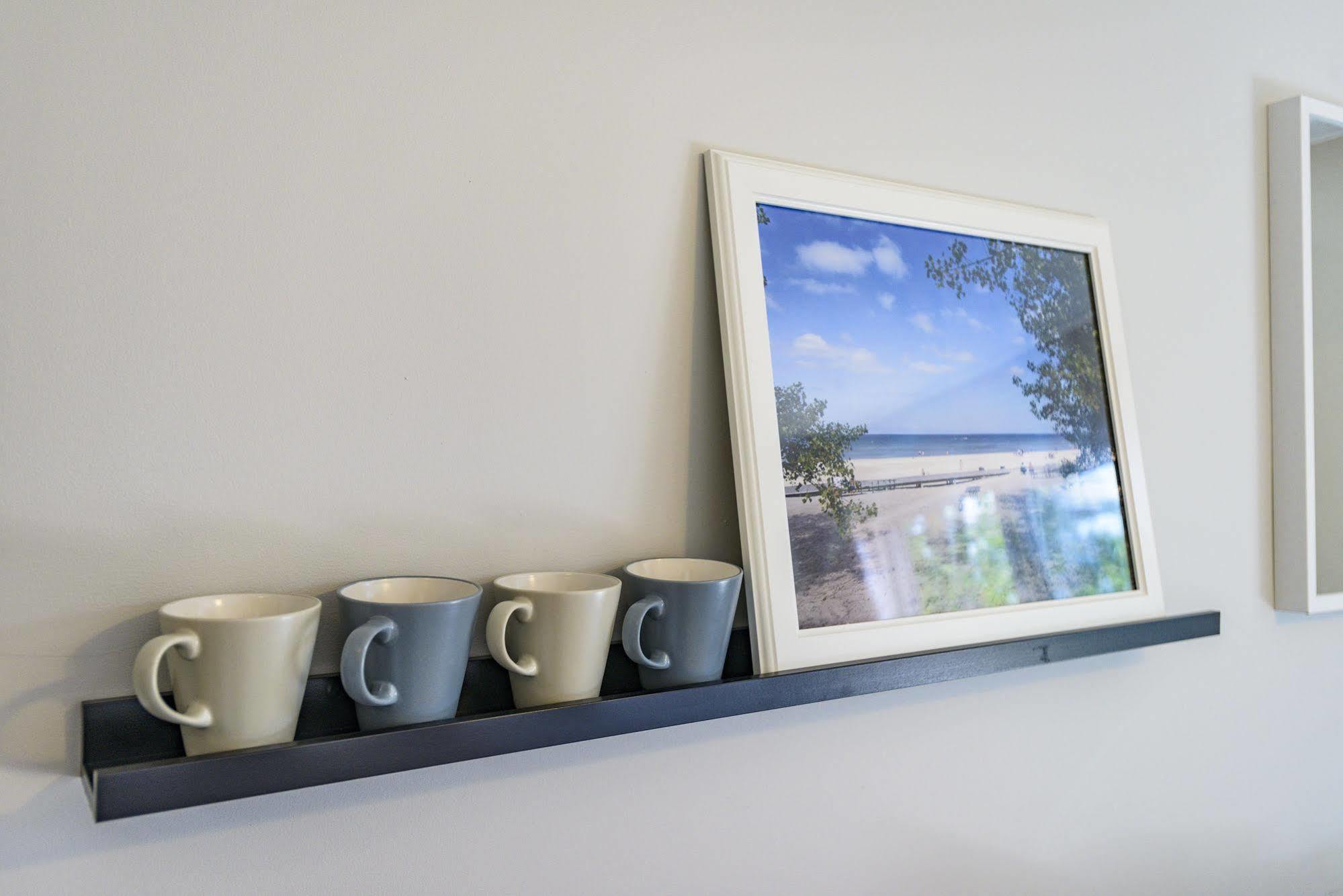 Hollywood Cottages Wasaga Beach Ngoại thất bức ảnh